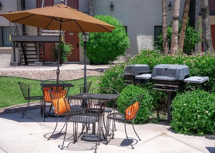 120 Fully Furnished 1br Suite-prime Location Apartment