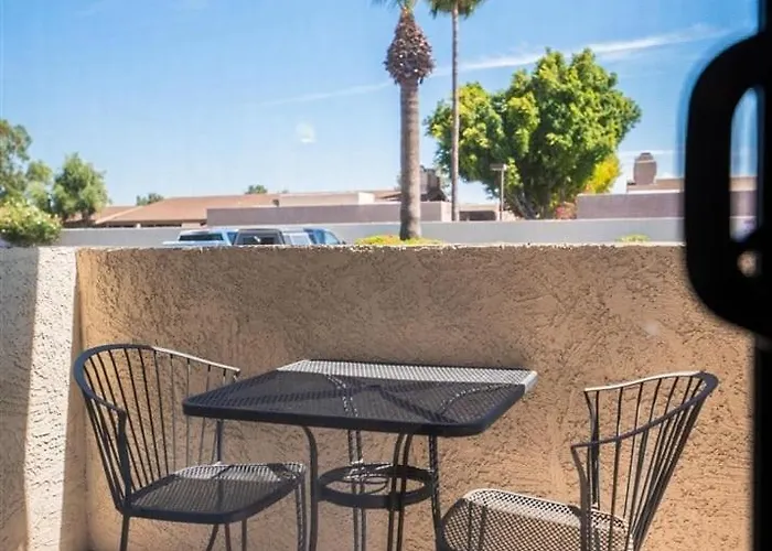 120 Fully Furnished 1br Suite-prime Location Scottsdale